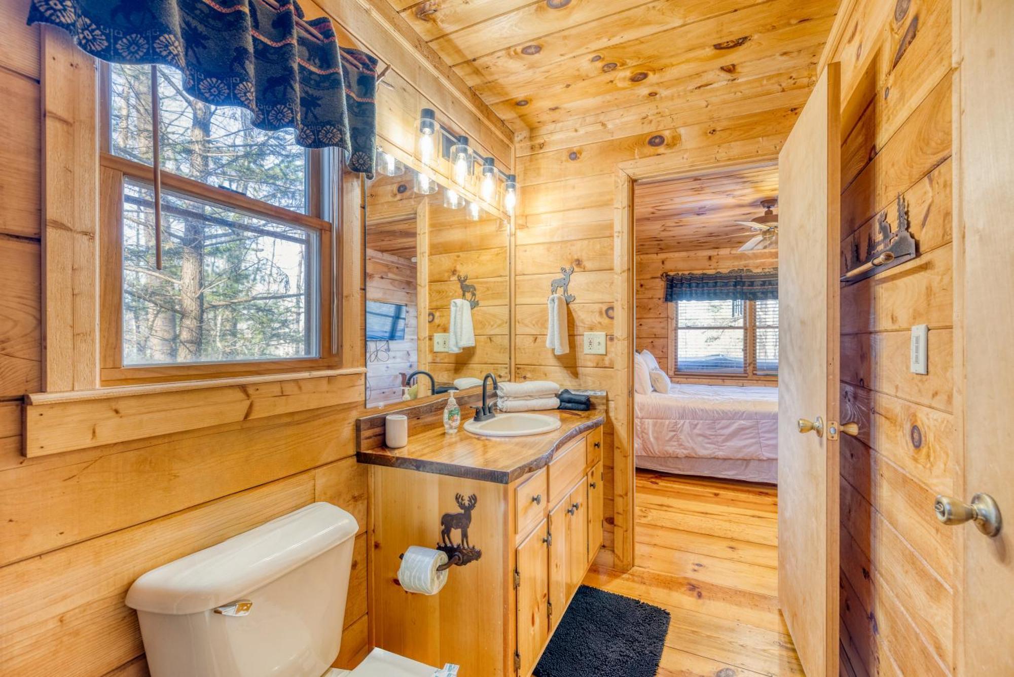 Secluded Sunrise Ridge-10 Min From Blue Ridge, King Beds, Hot Tub, 2 Porches, Fireplace Wood Burning, Mountain View, Cozy Екстер'єр фото